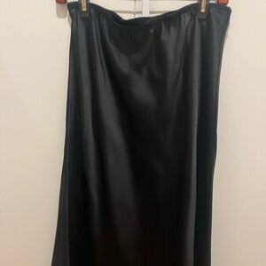 Elegant Black Satin Skirt A-shaped gently worn